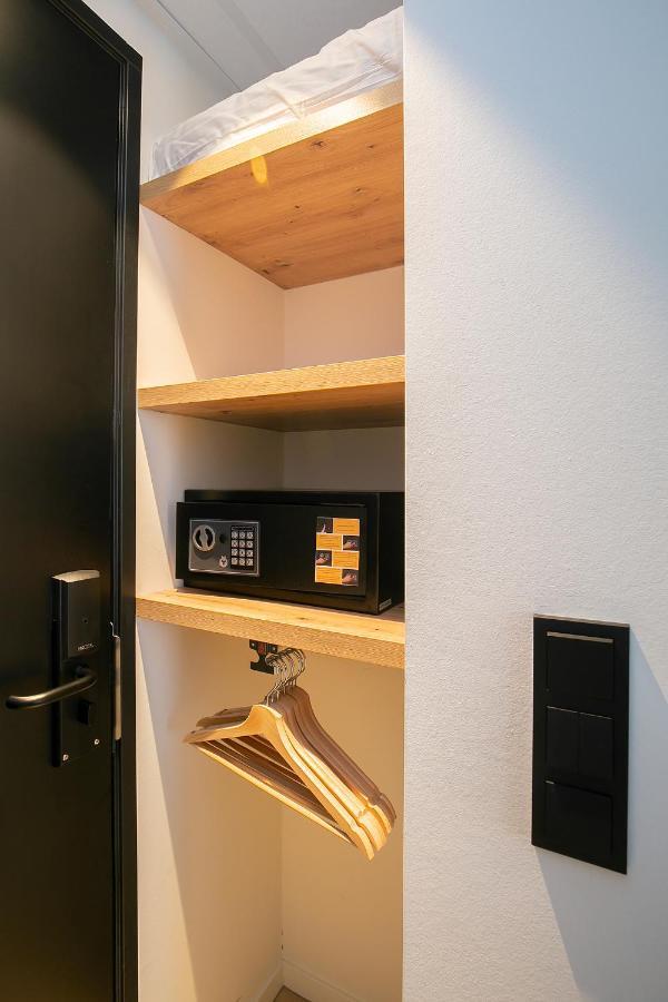 Snoozz Hotels Bolsward Boutique Hotel Zonder Receptie Met Digitale Sleutel Экстерьер фото